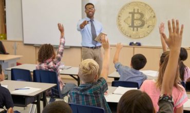 teacher teaching bitcoin